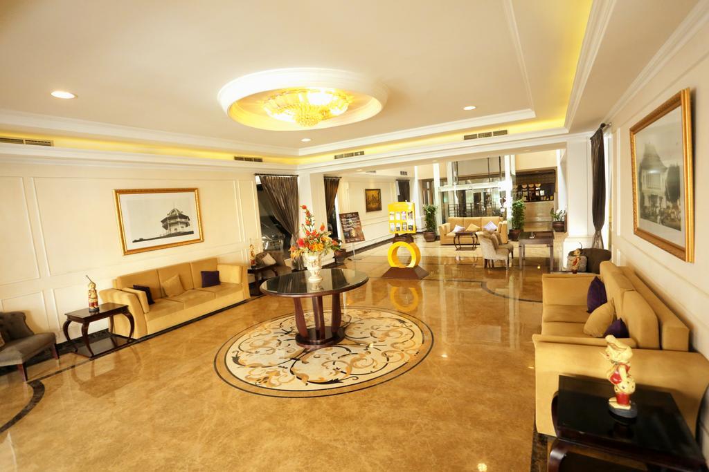 Amarelo Hotel Solo Εξωτερικό φωτογραφία