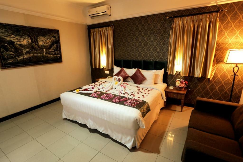 Amarelo Hotel Solo Εξωτερικό φωτογραφία
