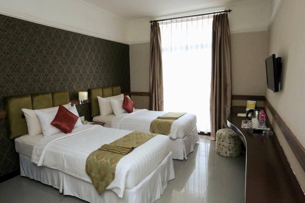 Amarelo Hotel Solo Εξωτερικό φωτογραφία