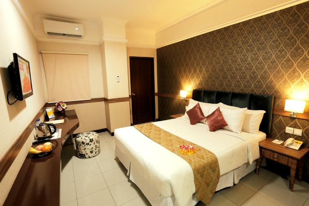 Amarelo Hotel Solo Εξωτερικό φωτογραφία